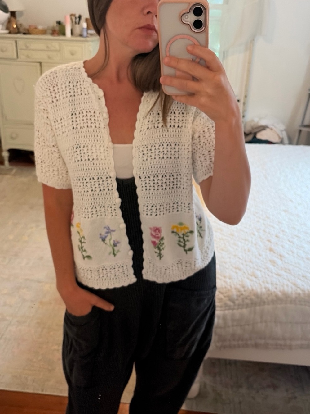 Teddi White Crocheted Short-Sleeve Cardigan with Embroidered Flowers